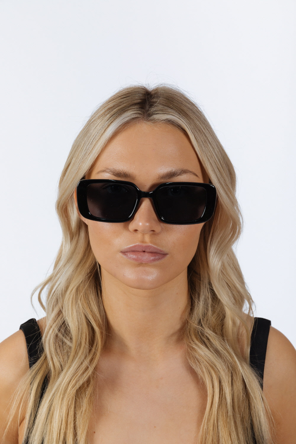Oversized Rectangle Sunglasses in Black