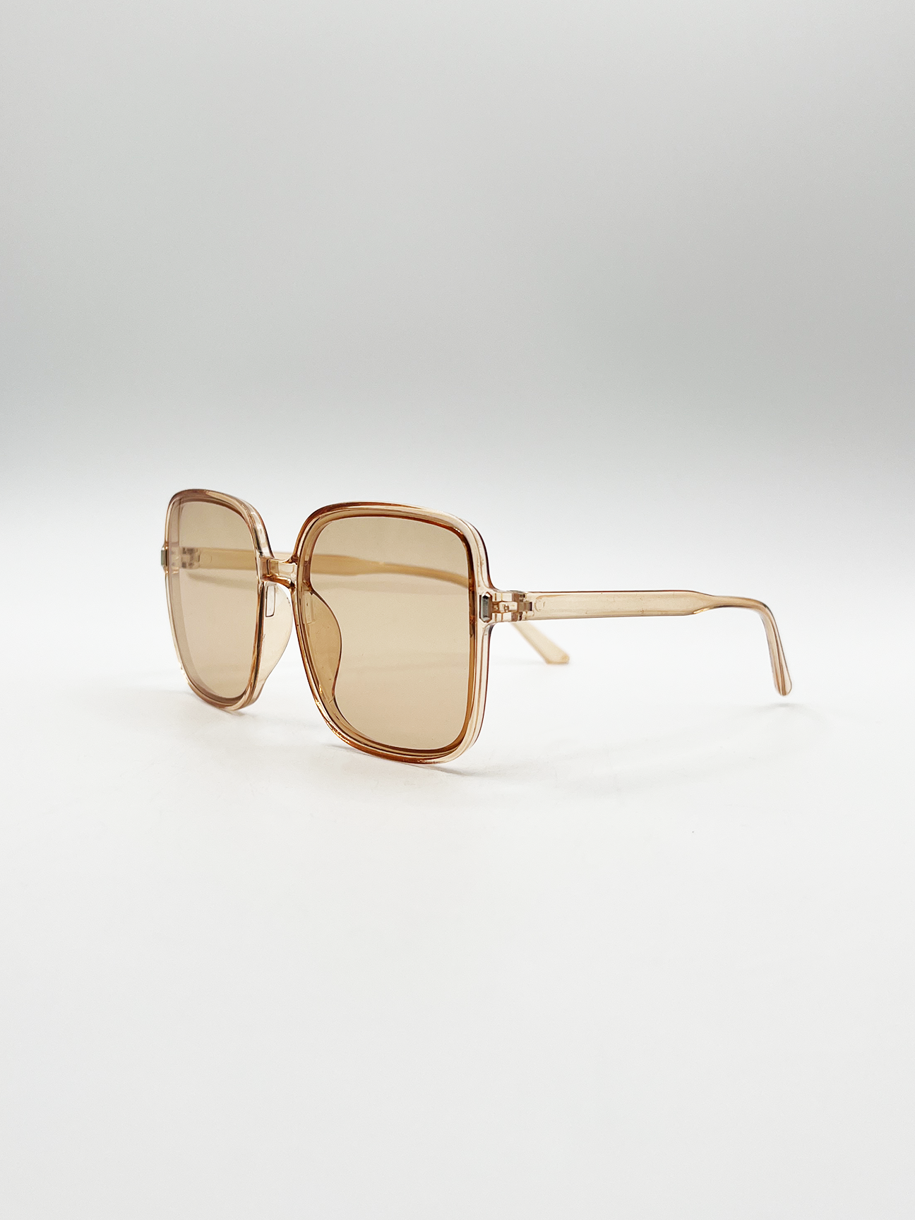 Oversized Lightweight Square Frame Sunglasses in Light Brown