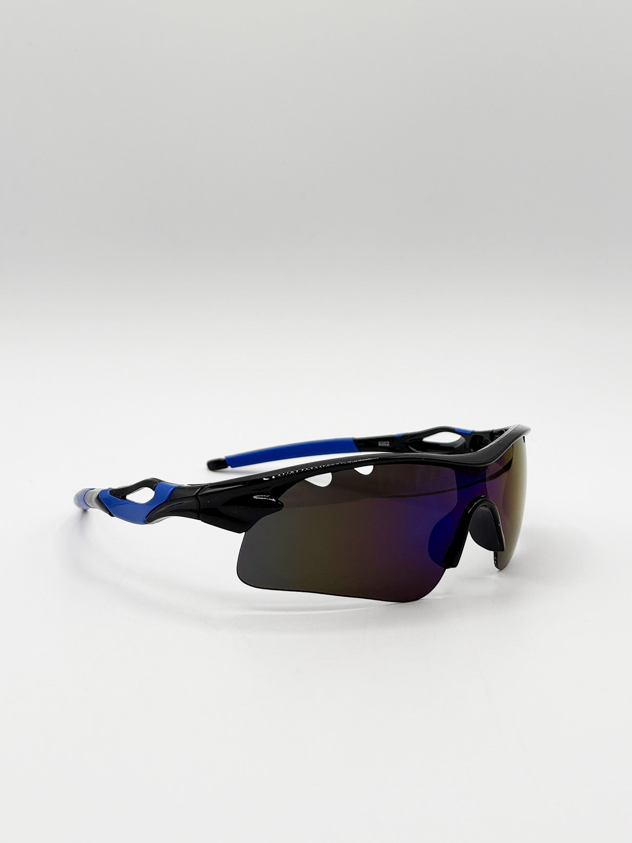 Outdoor Sport Racer Sunglasses in Multi Blue