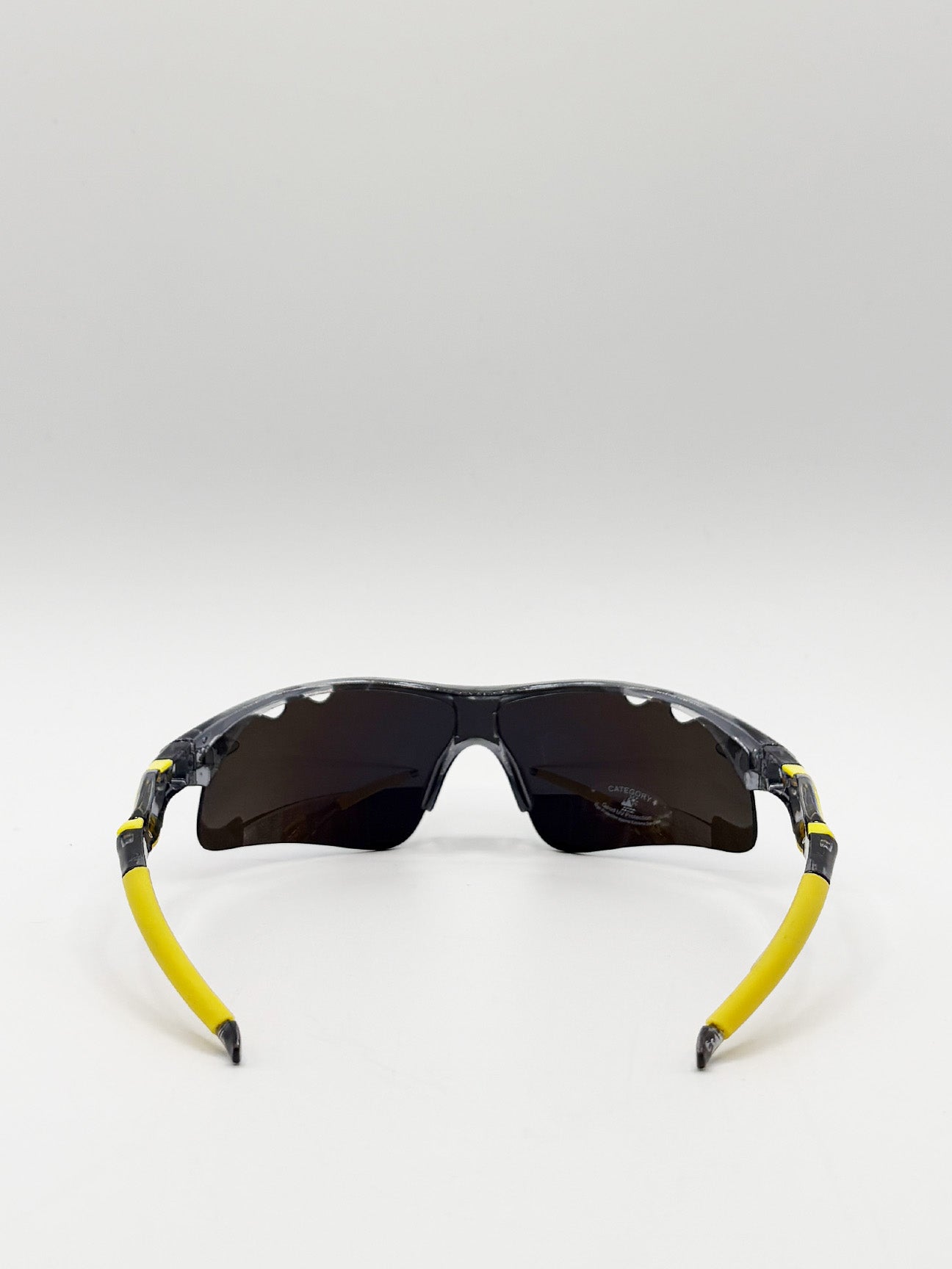 Outdoor Sport Racer Sunglasses in Multi Yellow