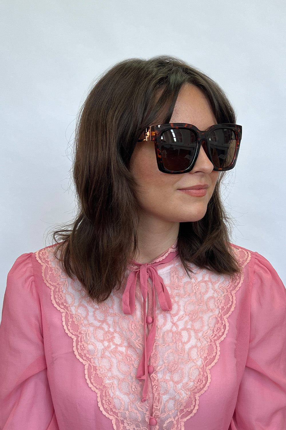 Oversize Tortoise Sunglasses with Gold Chain Detail