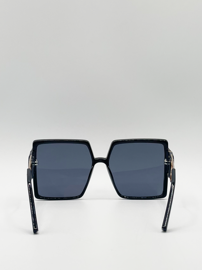 Oversized square sunglasses with temple frame detail