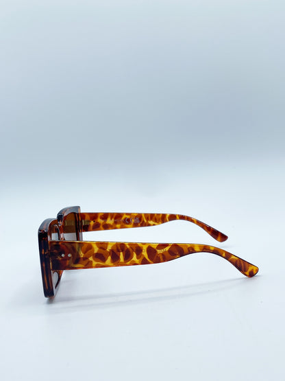 Oversized Square Frame in Tortoiseshell