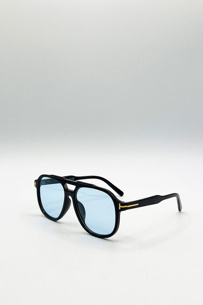 Oversized Navigator Sunglasses in Black with Blue Lenses