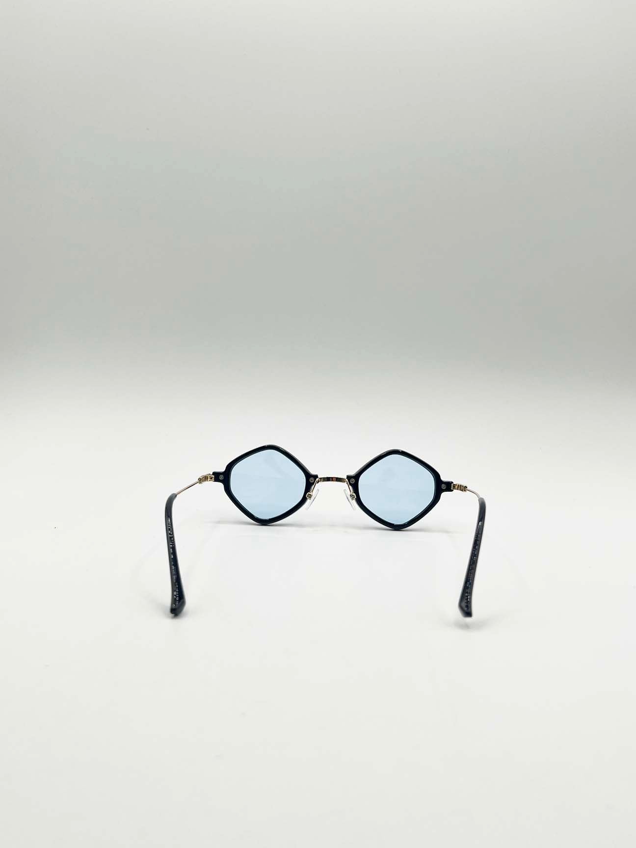 Diamond ,Shape Sunglasses in Black Blue