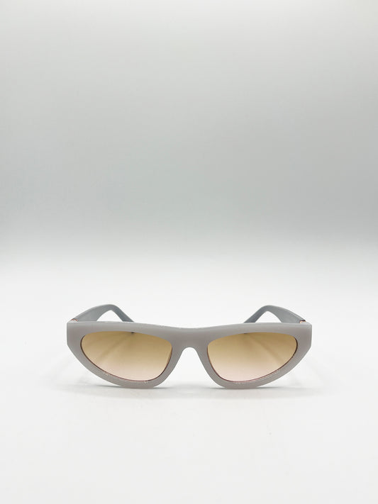 Retro Oval Sunglasses in Wihte