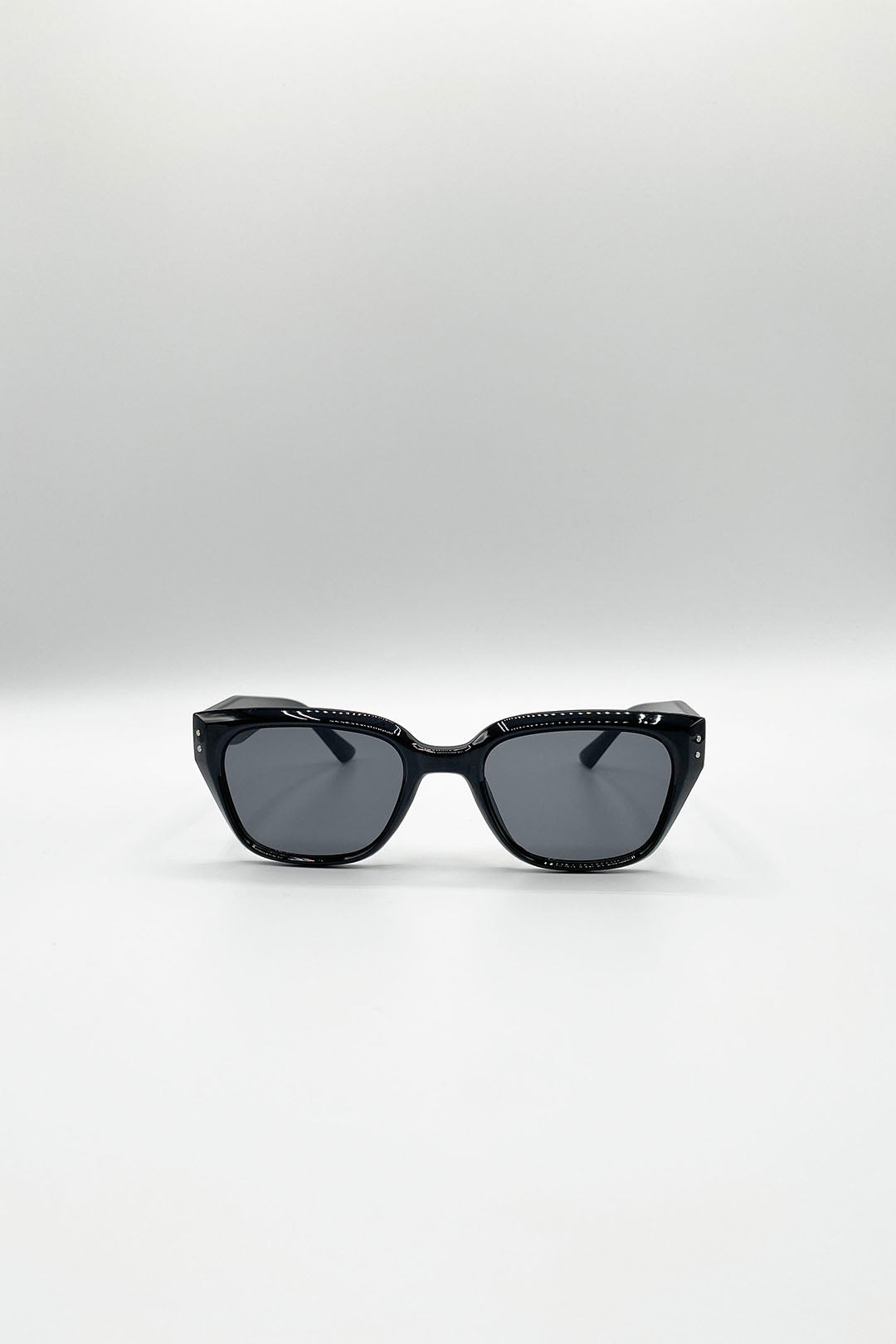 Classic Square Cat Eye Sunglasses In Black