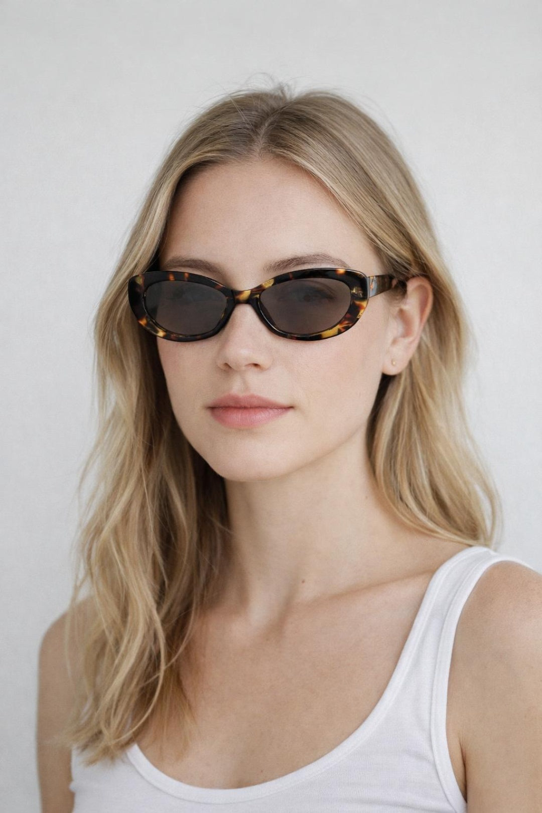 Bow Side Detail Sunglasses In Tortoiseshell - Removeable Bow