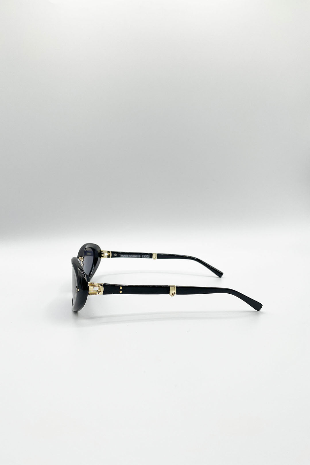 Oval Foldable Retro Sunglasses In Black