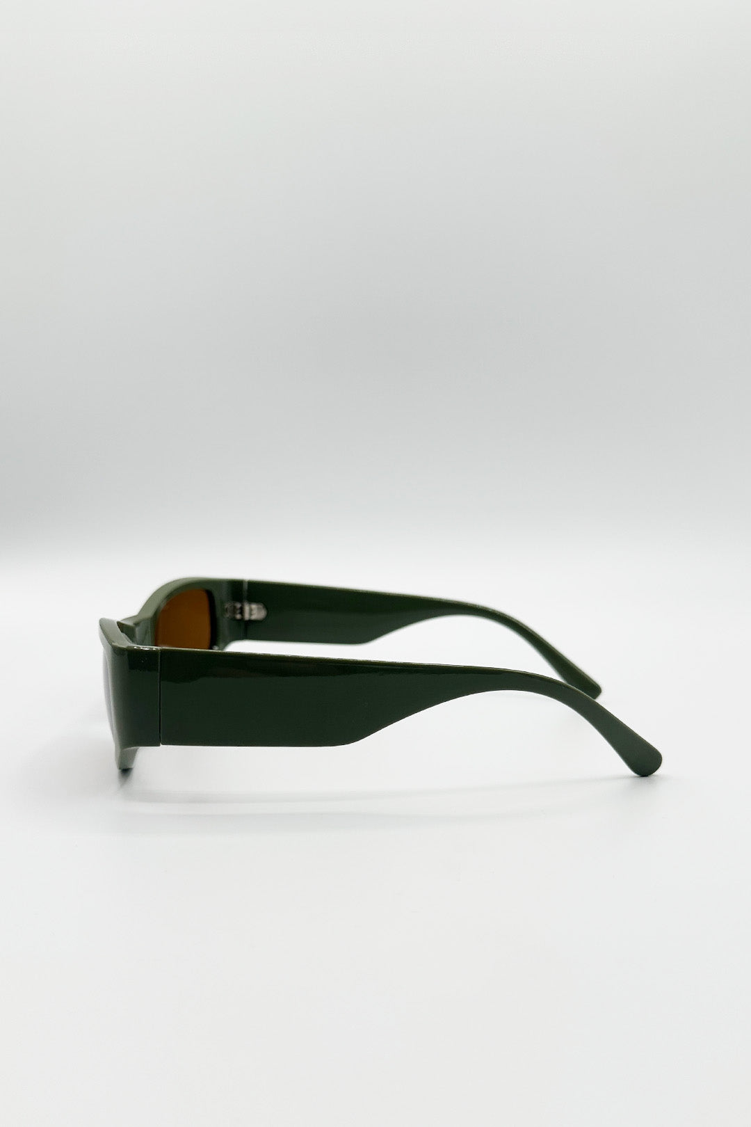 Racer Wrap Around Sunglasses In Dark Green