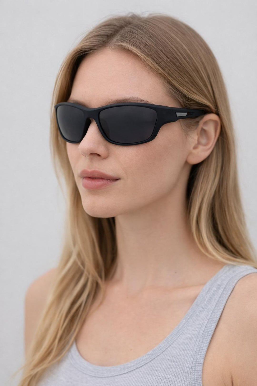 Wraparound Sports Outdoor Sunglasses In Black