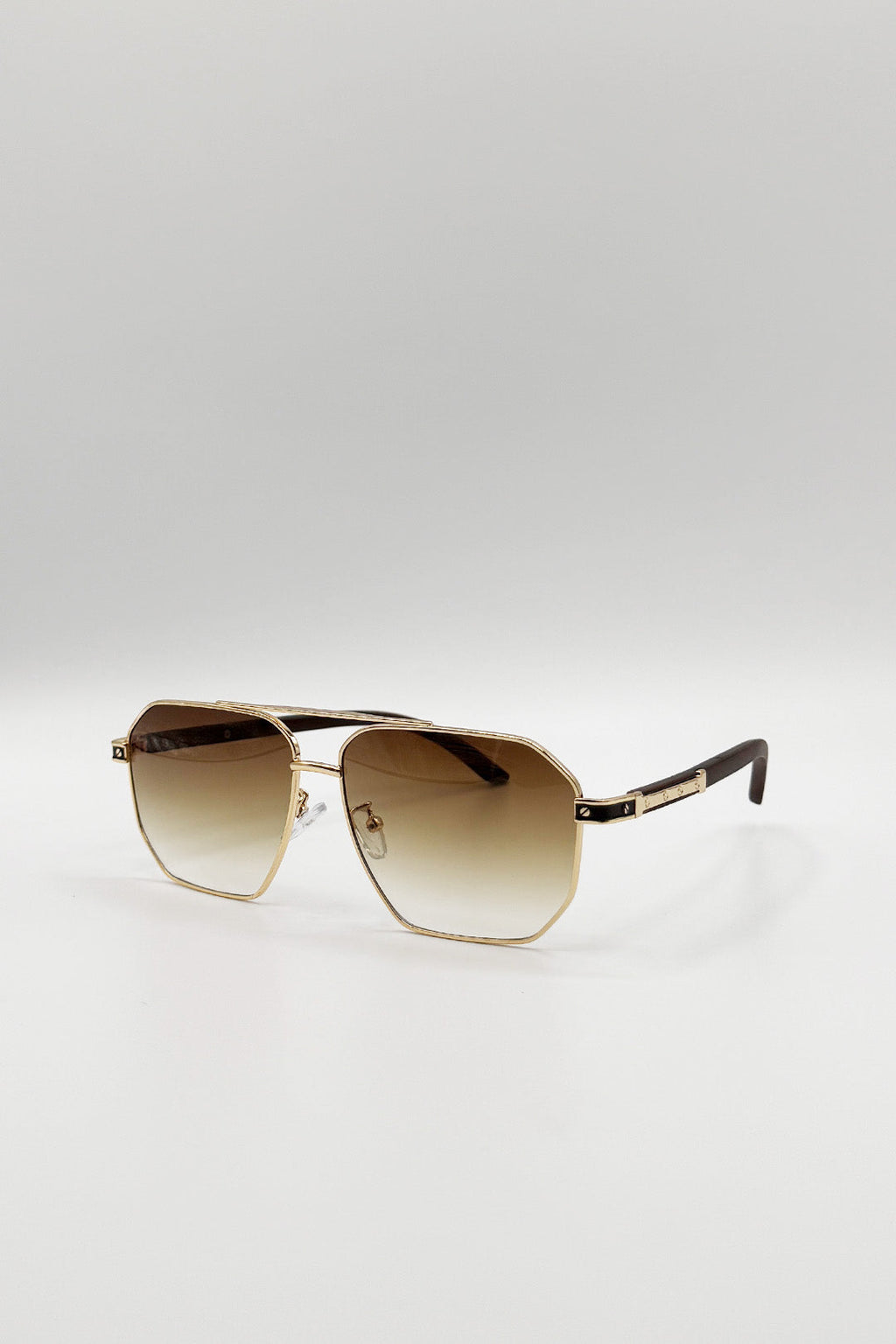 Retro Square Navigator Sunglasses in Brown