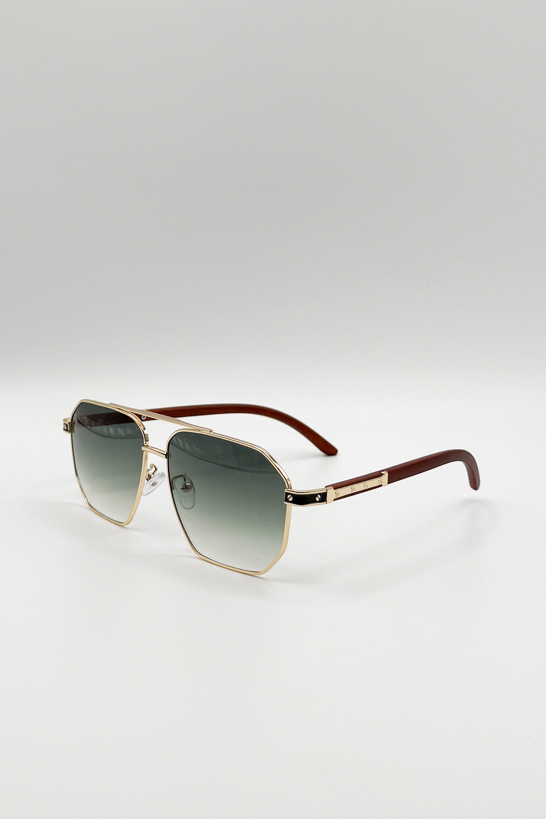 Retro Square Navigator Sunglasses in Green