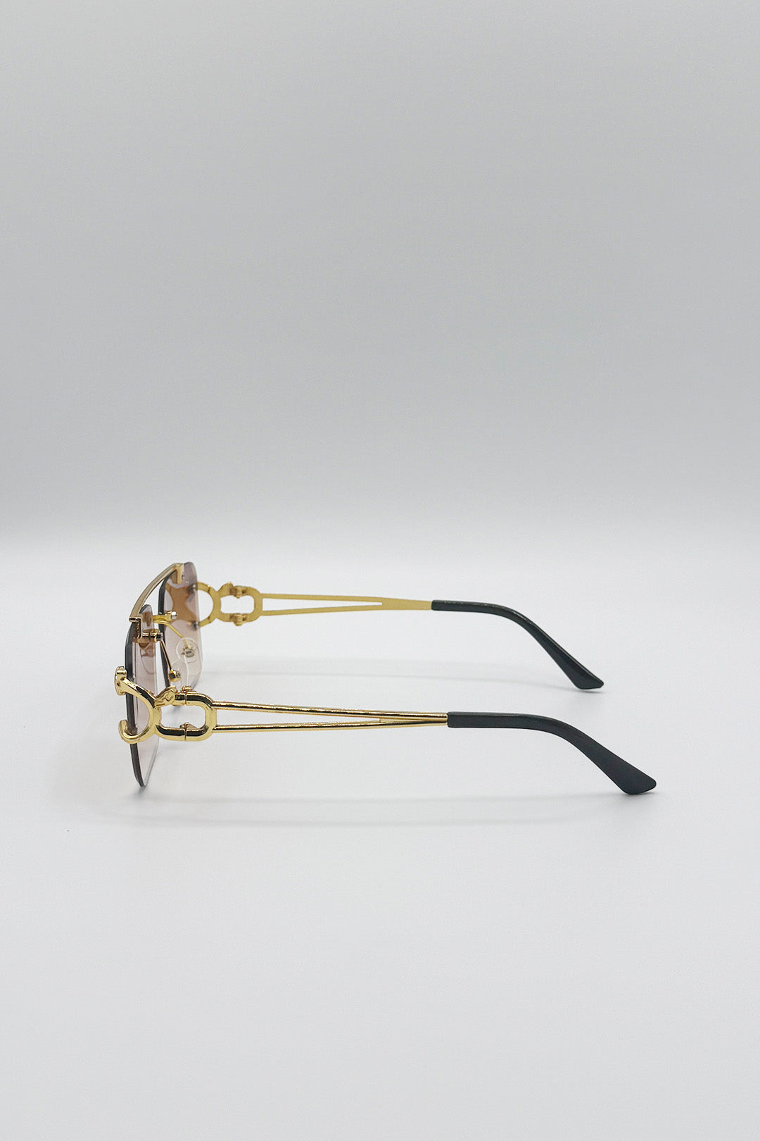 Rimeless Navigator With Side Detail Sunglasses In Brown