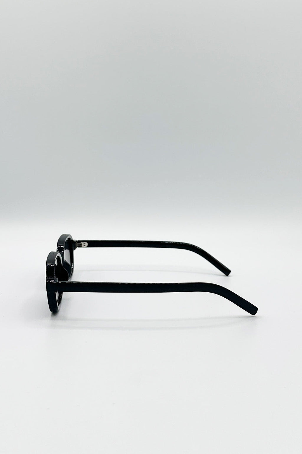 Retro Rounded Square Sunglasses In Black