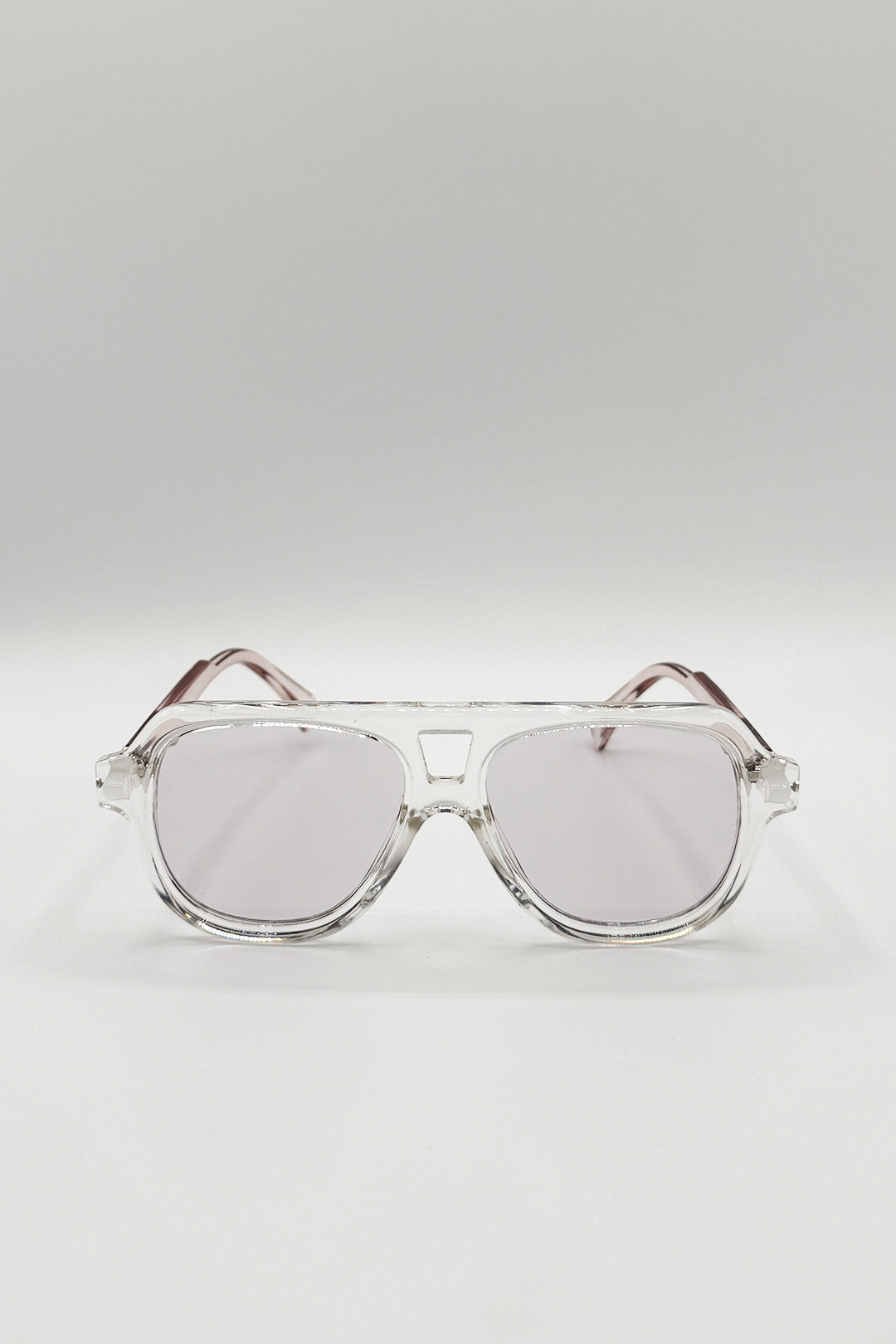 Bold Navigator Sunglasses in Light Grey Pink