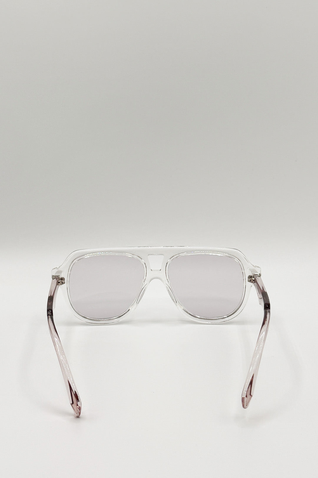 Bold Navigator Sunglasses in Light Grey Pink