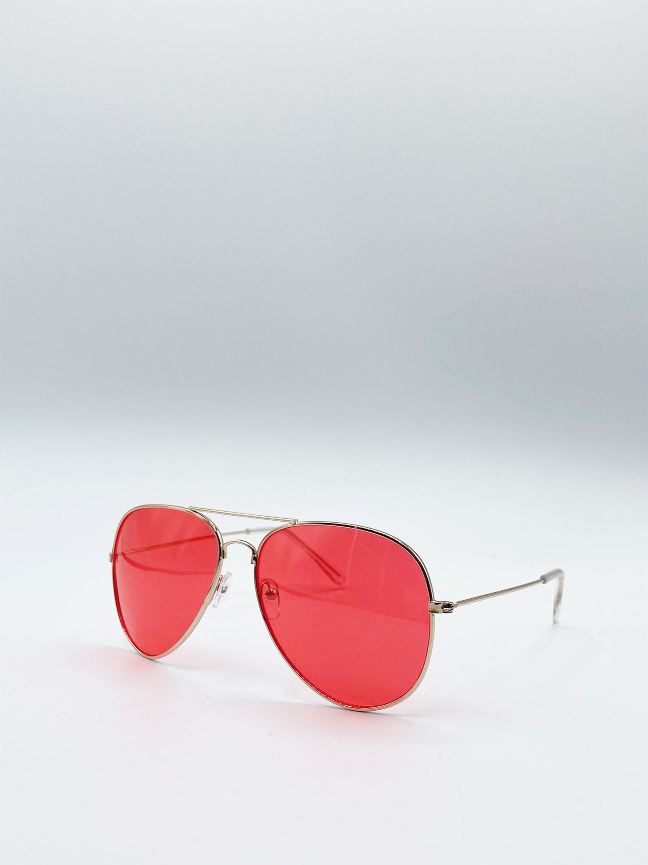 Metal Frame Aviator Sunglasses with Red Lenses