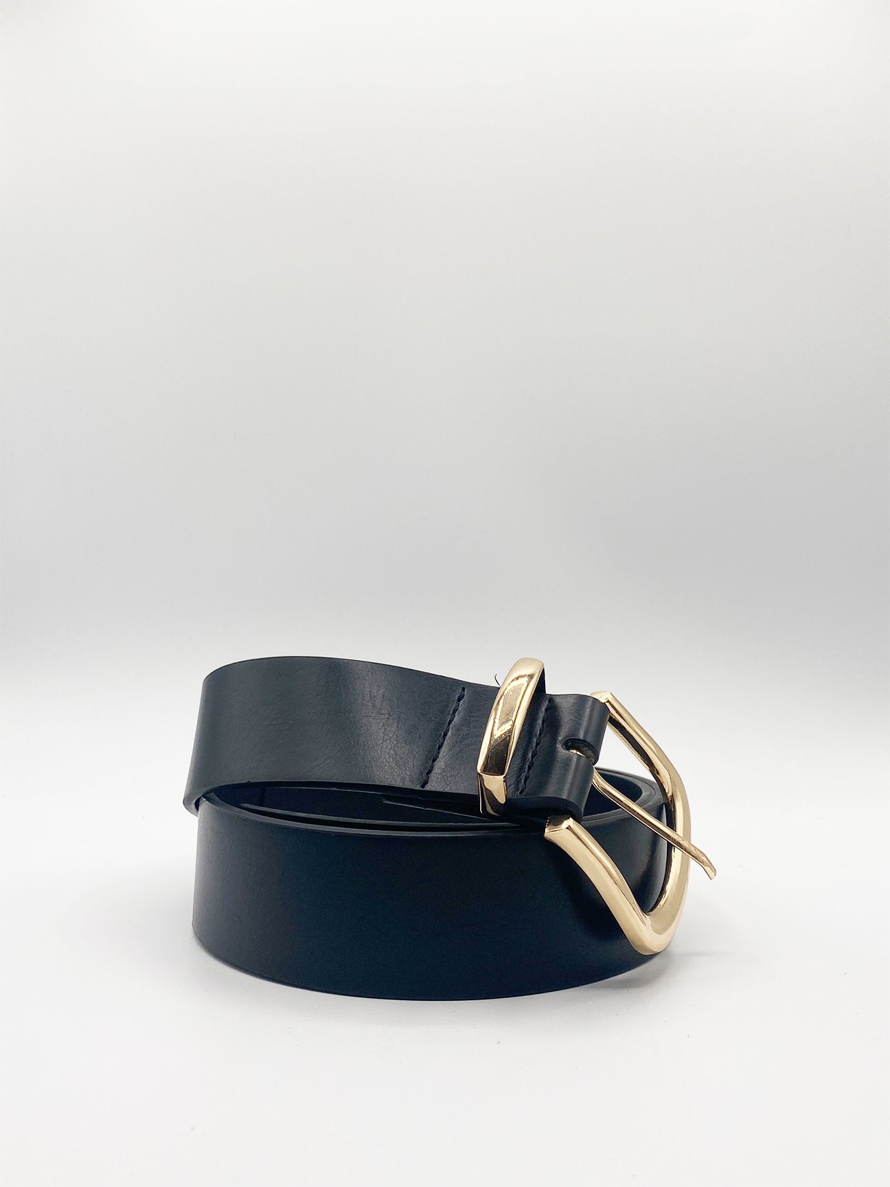 PU Leather Belt With Gold Metal Buckle