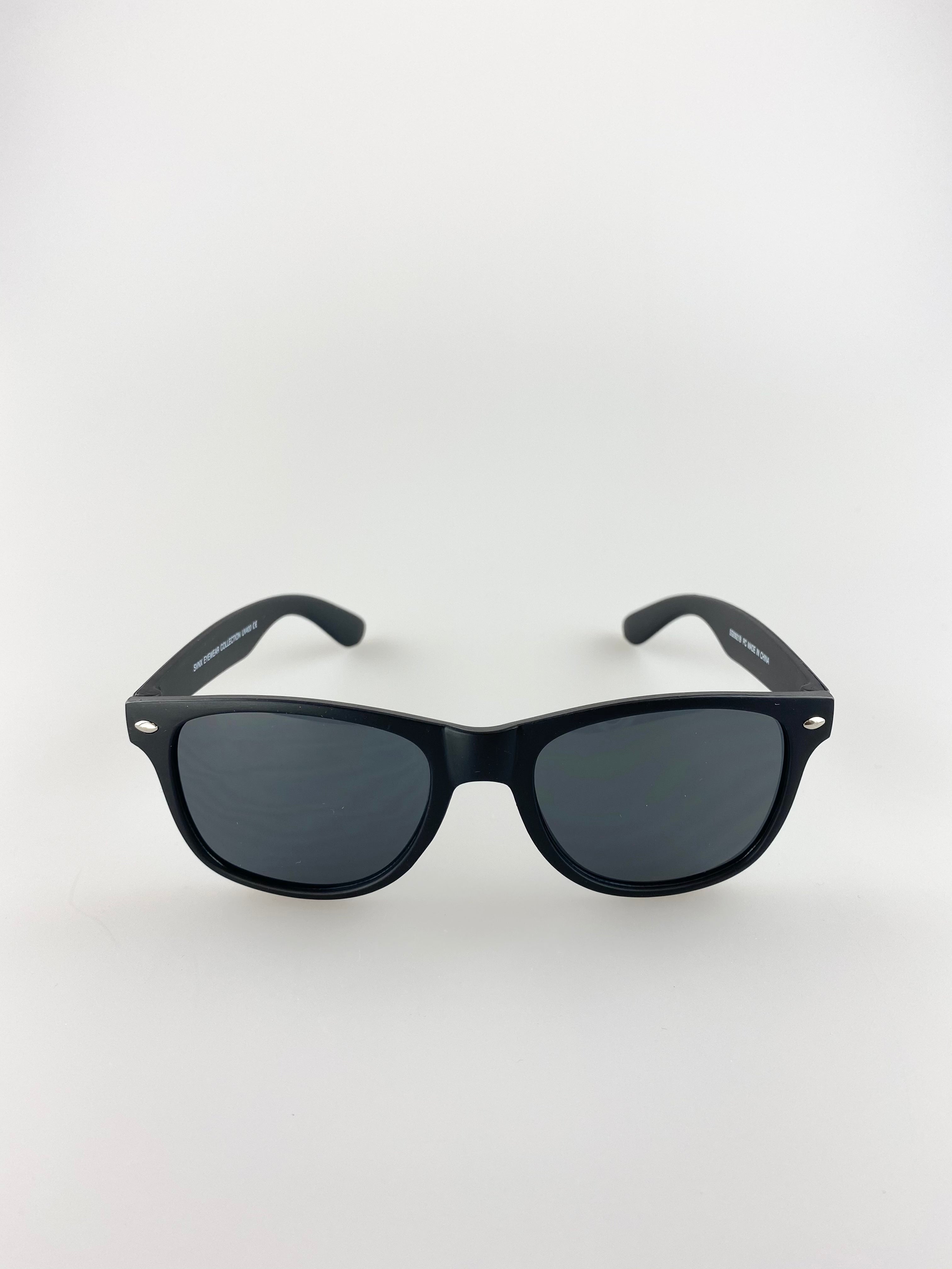 Classic Wayfarer Sunglasses - Matte Black