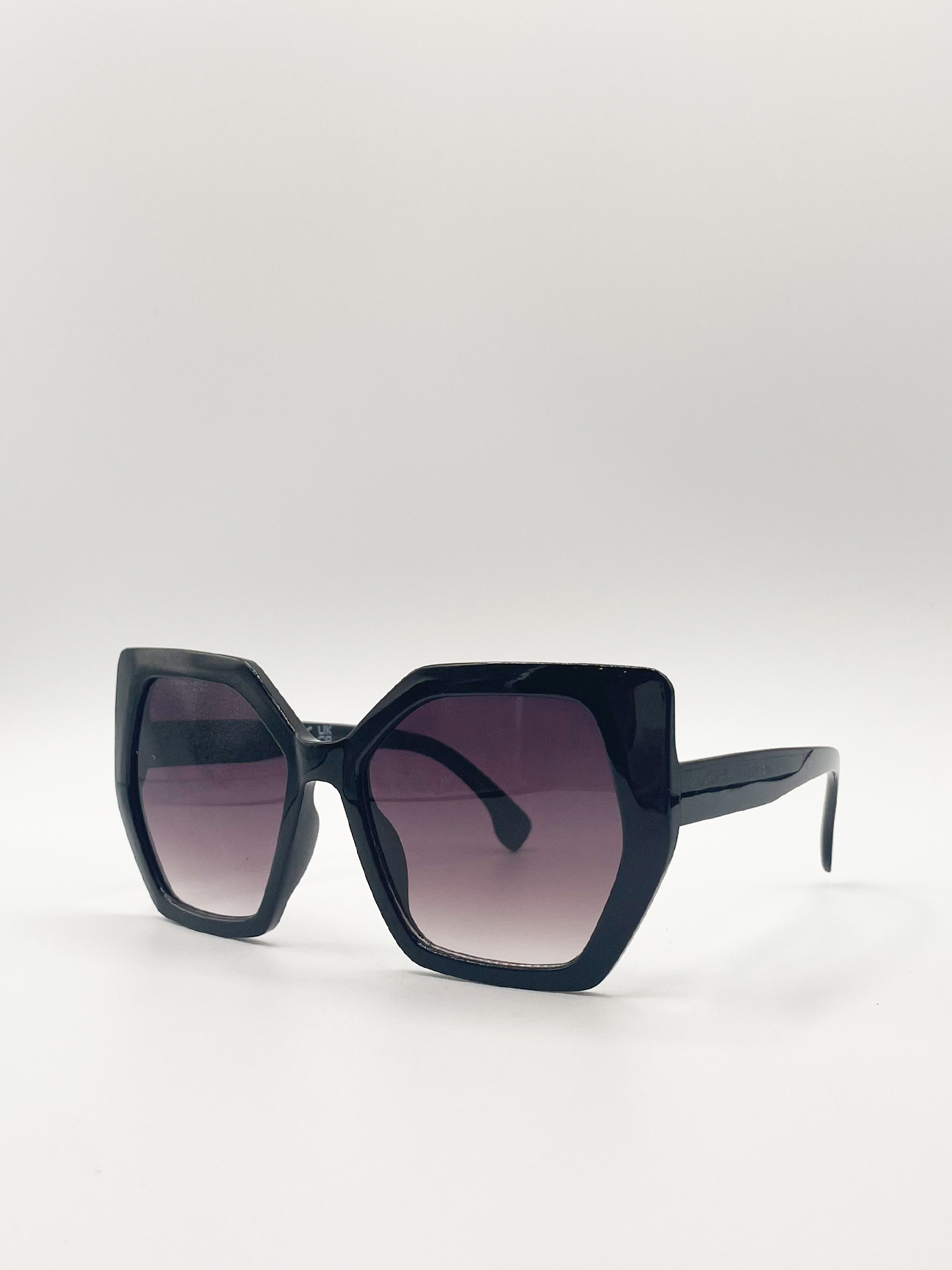 Black Oversized Cat Eye Sunglasses with Mirror Lenses