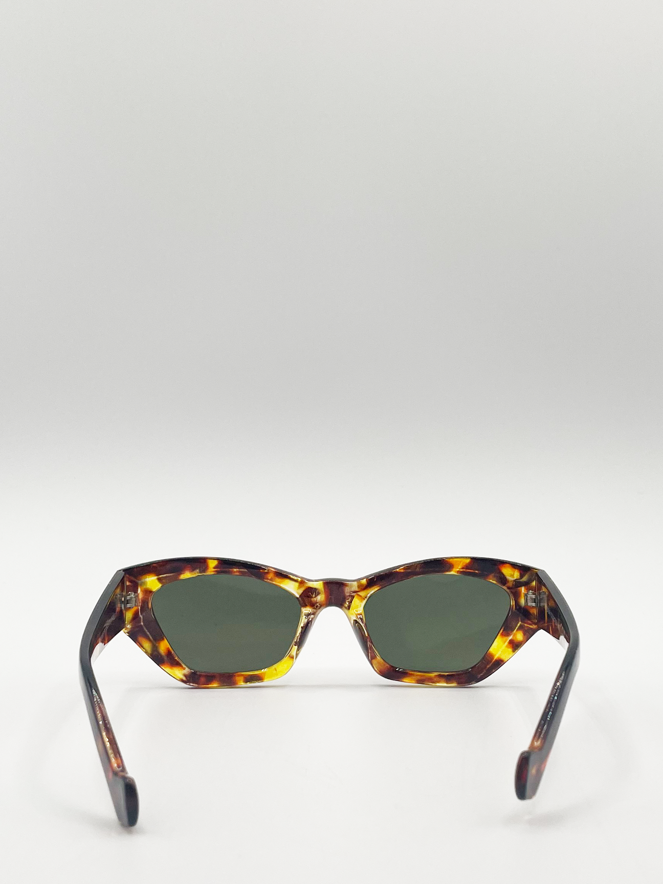 Tortoiseshell Angular Cat Eye Sunglasses with Black Lenses