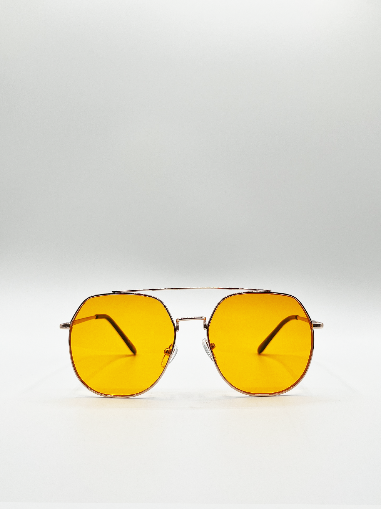 Oversized Aviator Style Sunglasses with Yellow Lenses