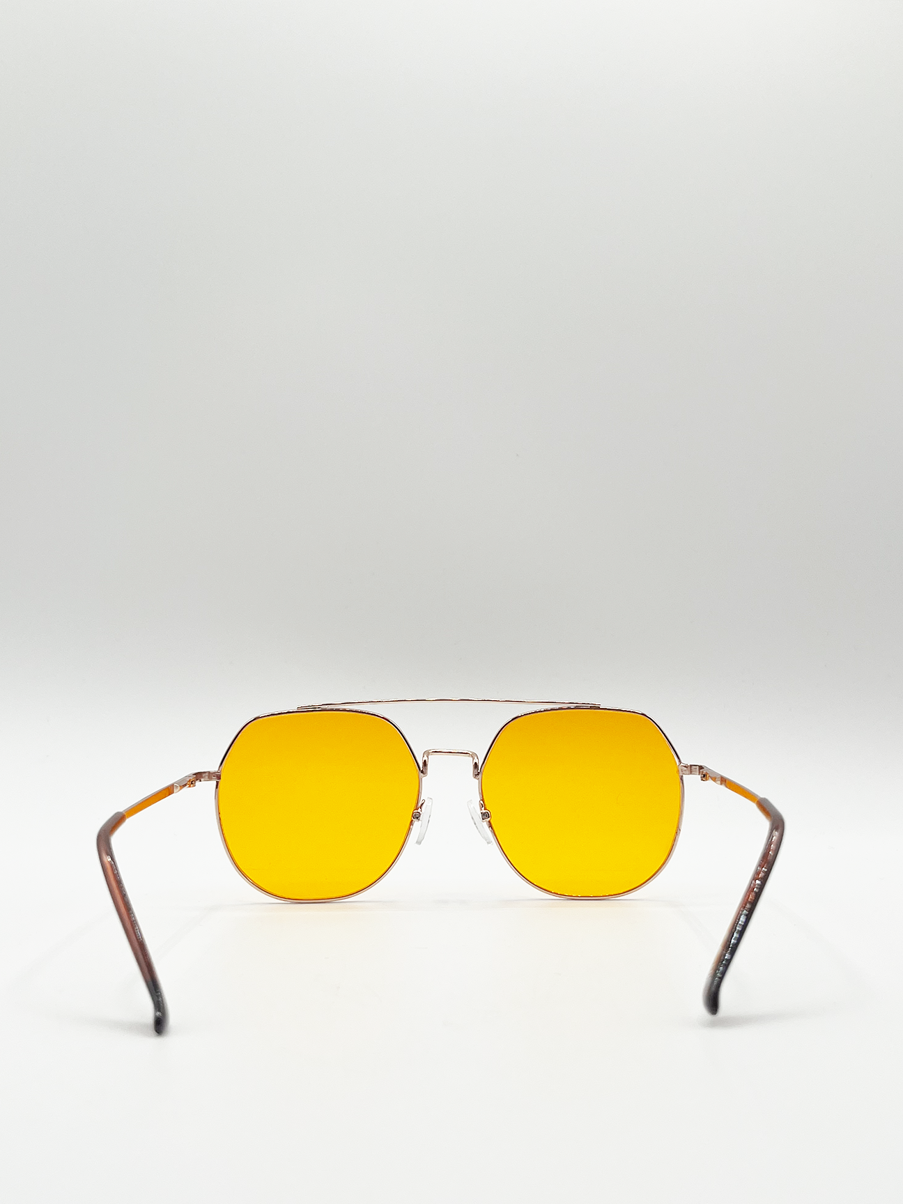 Oversized Aviator Style Sunglasses with Yellow Lenses