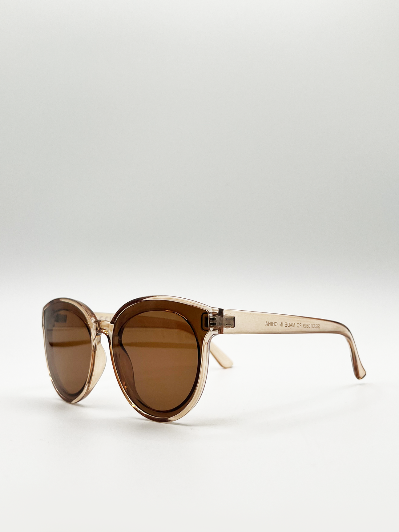 Sand Clear Frame Round Wayfarer Style Oversized Sunglasses with Brown Lenses