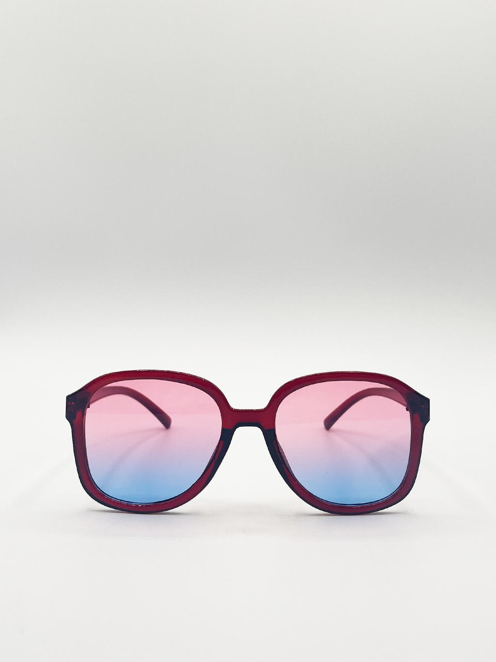 Vintage Style  Shape_Oversized with Ombre Lenses in Multi