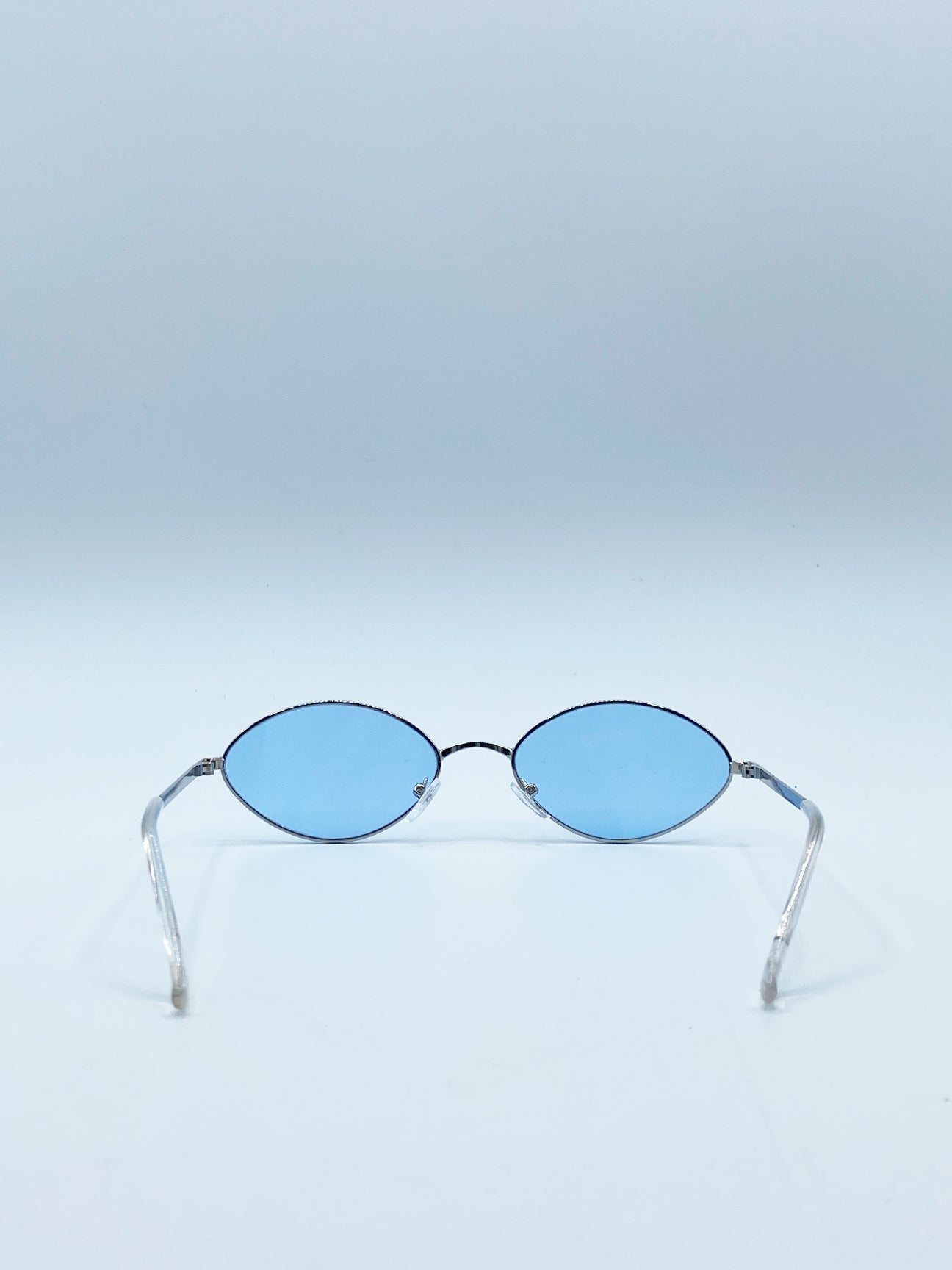 Metal Oval Frame Sunglasses with Blue Lenses