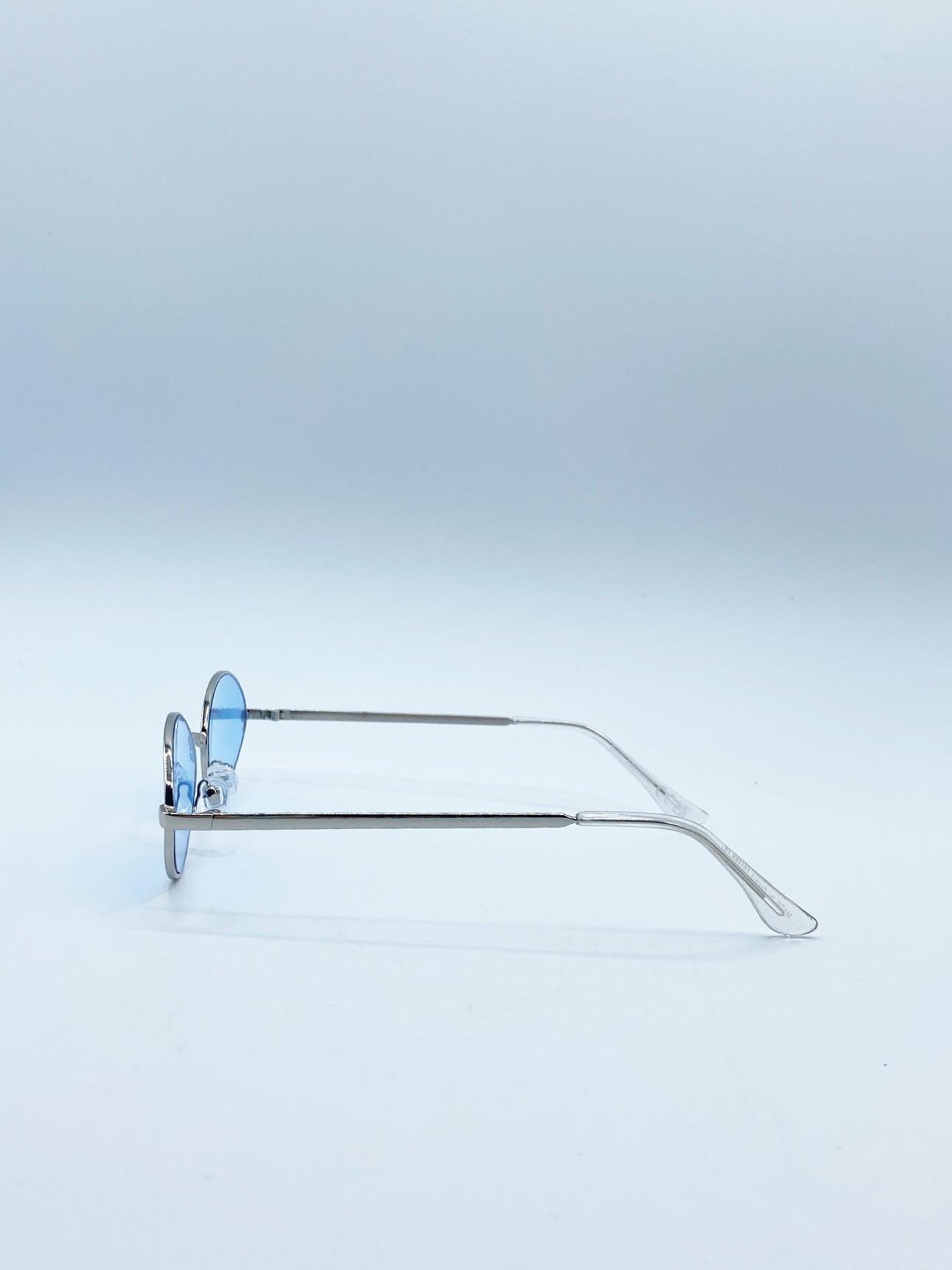 Metal Oval Frame Sunglasses with Blue Lenses