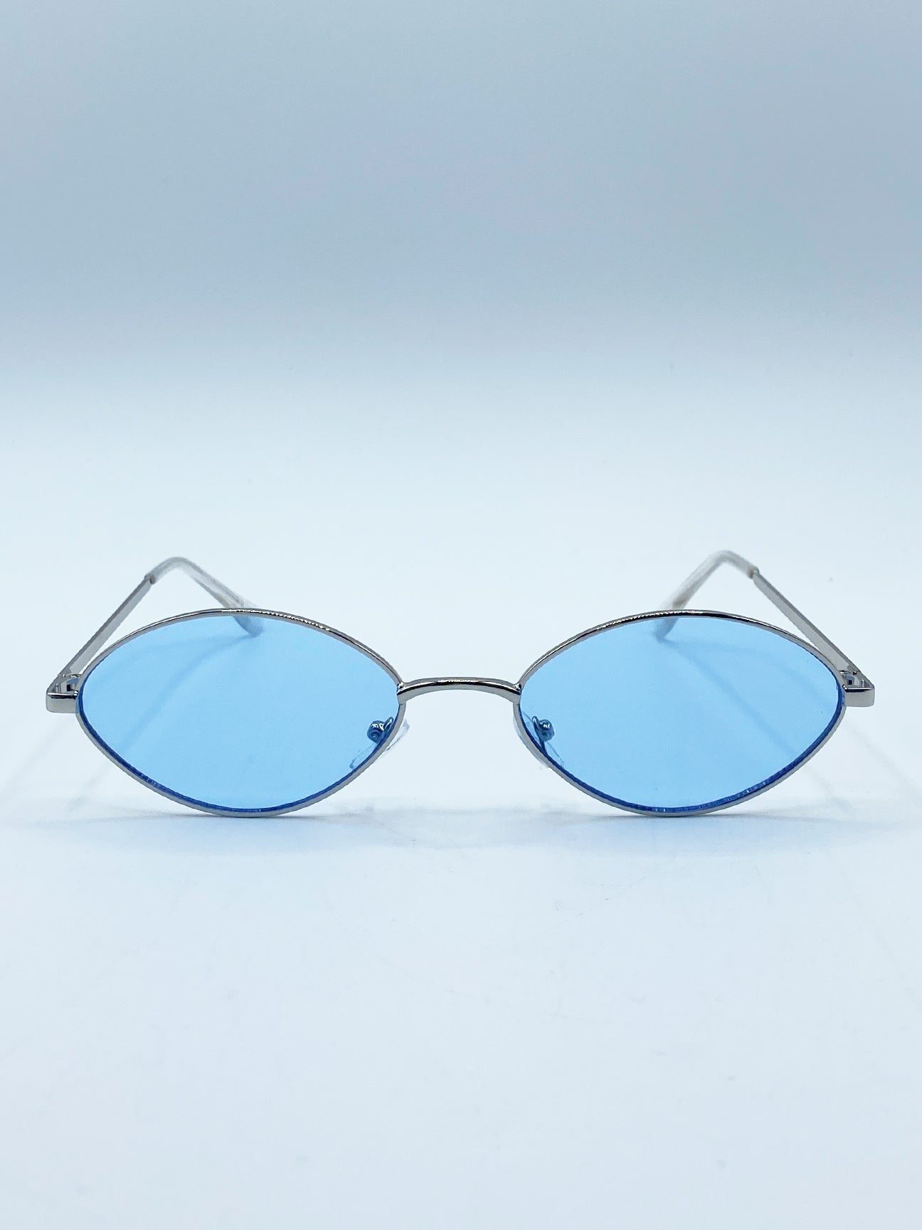 Metal Oval Frame Sunglasses with Blue Lenses