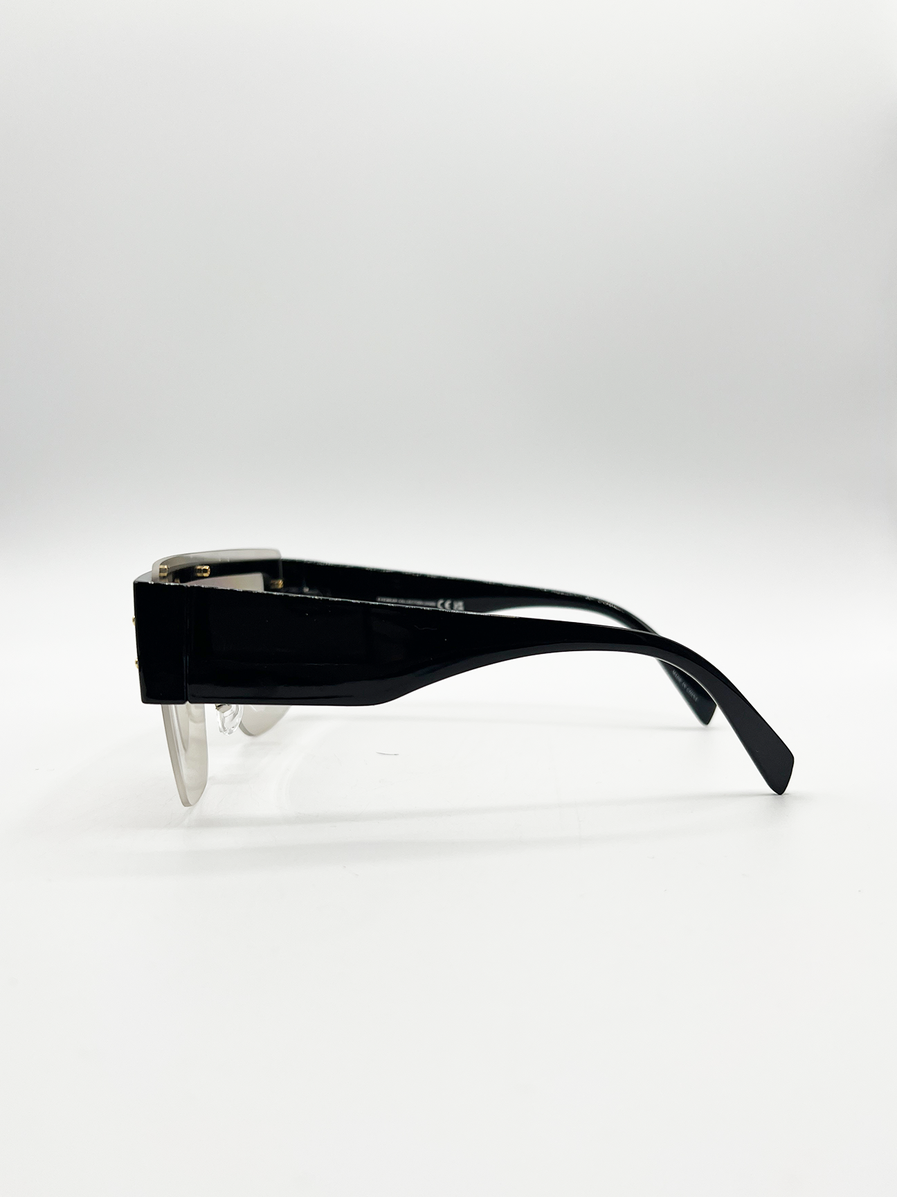 Oversized Flat Top Sunglasses with Mirrored Lens in Black