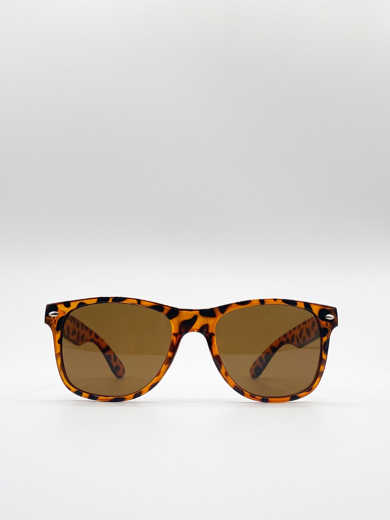 Tortoiseshell Wayfarer Sunglasses with Brown Lenses