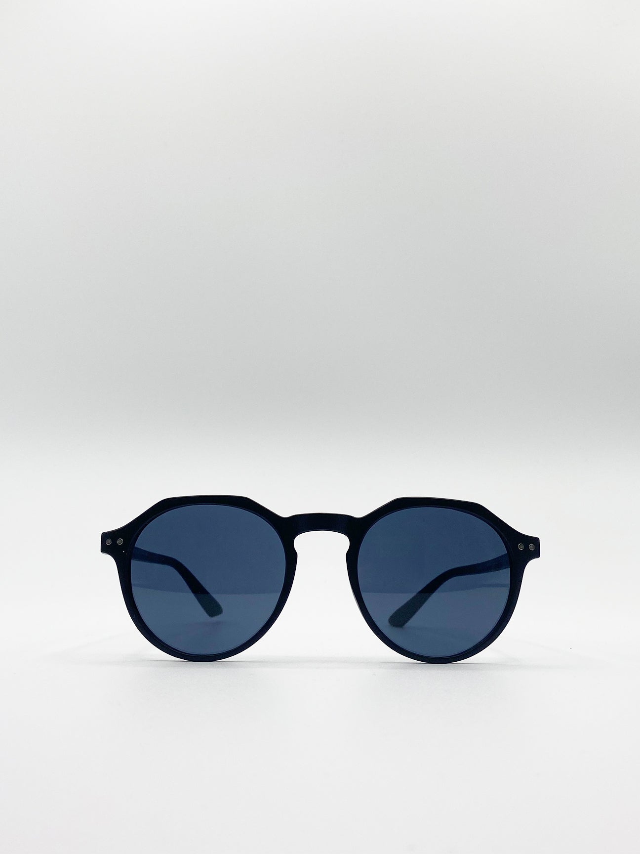Classic Preppy Sunglasses - Black Smoke Lenses