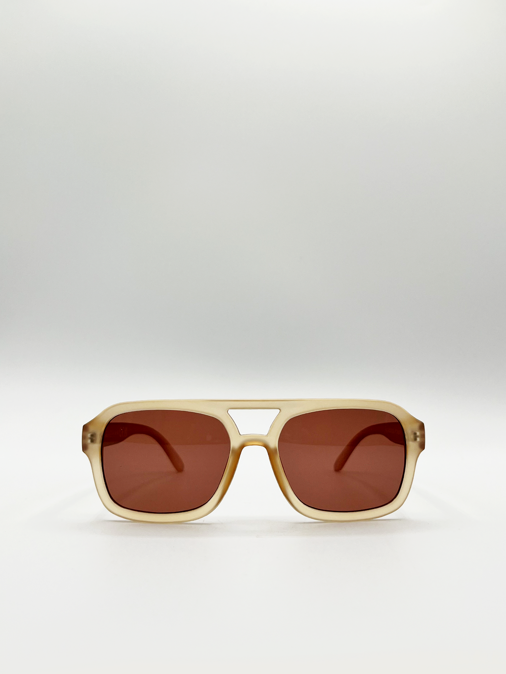 70'S Navigator Sunglasses In Matte Sand