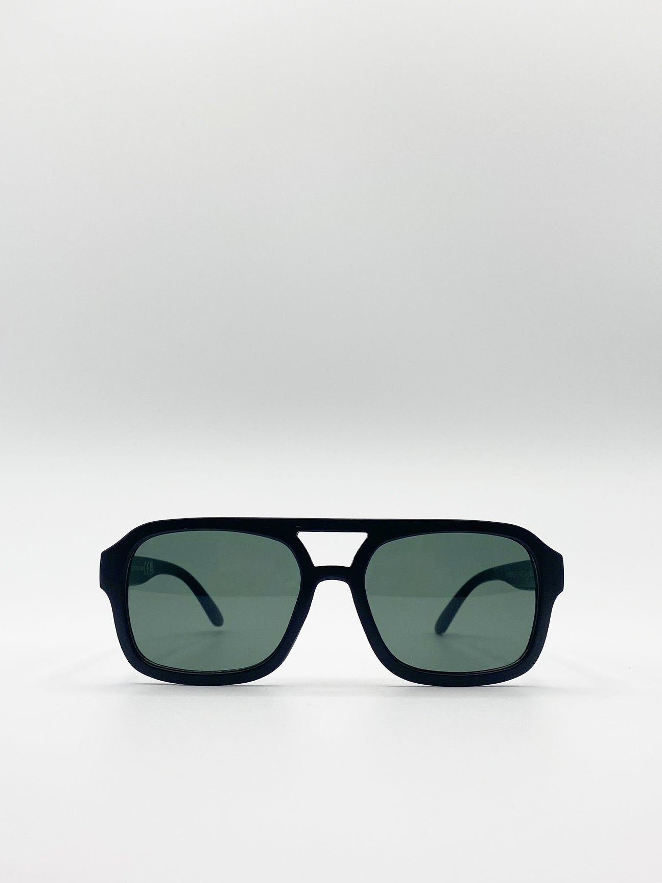 Matte Black 70's Navigator Sunglasses with Green Lenses